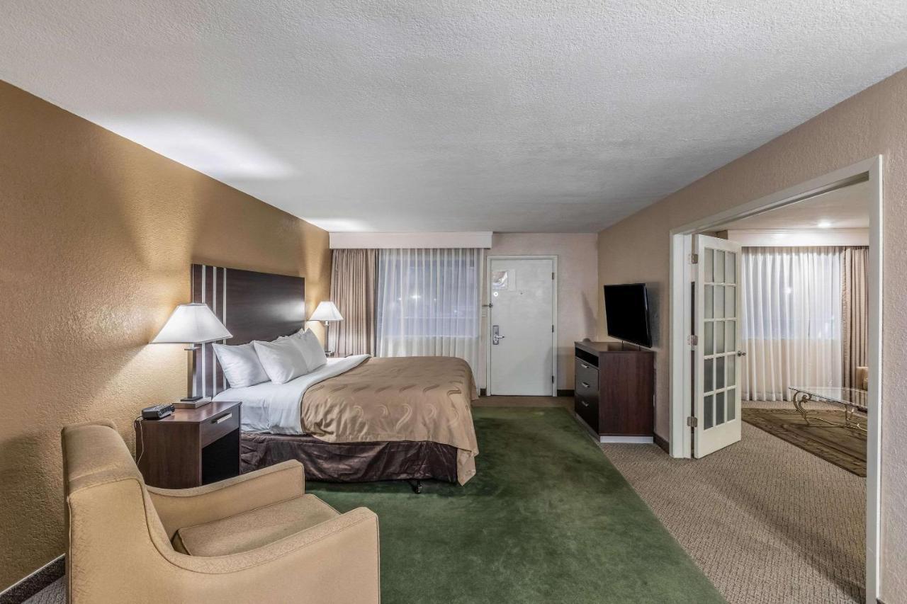 Quality Inn Wausau Exterior photo
