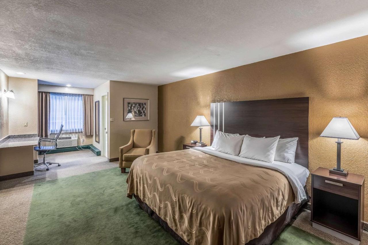 Quality Inn Wausau Exterior photo