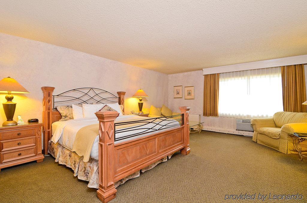 Quality Inn Wausau Room photo